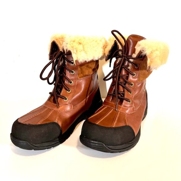 Uggg unisex boots size 5 usado como nuevo Women main image 2